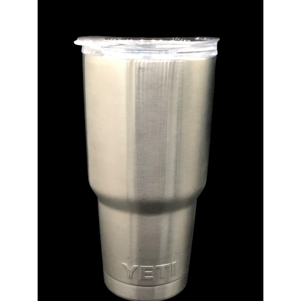 Yeti Tumbler 32 Oz Stainless Steel  MagSlider Sip Lid For Hot & Cold Beverages